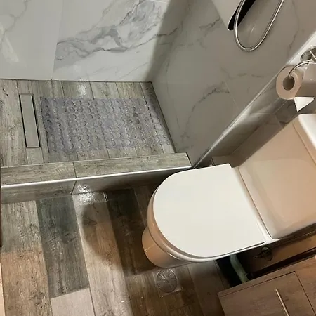 Jordans 3 Apartman *